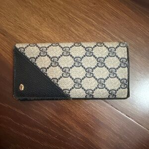 VINTAGE GUCCI Accessory Collection Business/Credit Card Holder